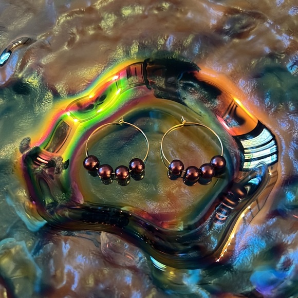 Czech Pearlized Hoops - Picture 3 of 4